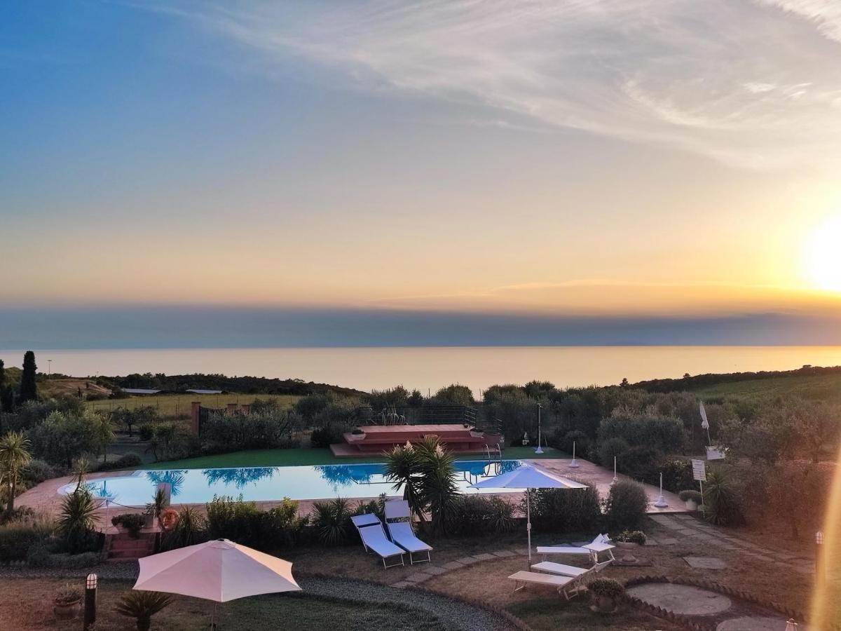Residence I Macchiaioli Castiglioncello Εξωτερικό φωτογραφία